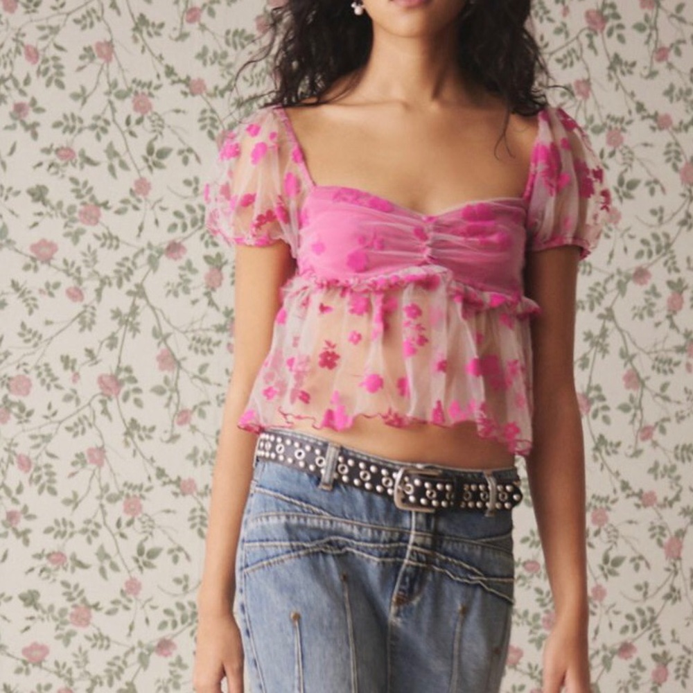 Kimchi Blue Claudia Pink Floral Cropped Puffy Sleeves Mesh Velvet Top Blouse M - Picture 2 of 4
